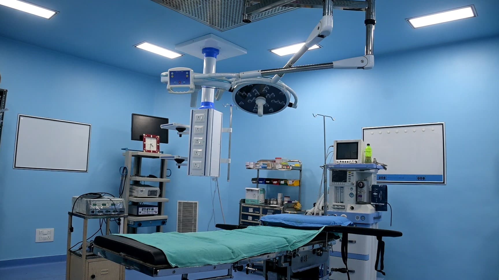 Sheela Hospital's operation theatre